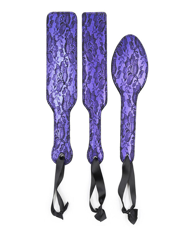 LACE PADDLE.