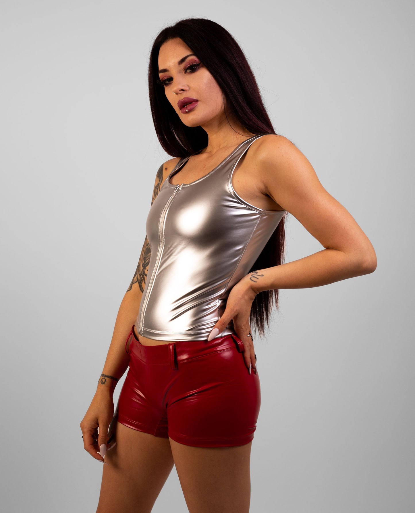 XXX SCOOP NECK ZIP VEST - FUTURE LOVERS