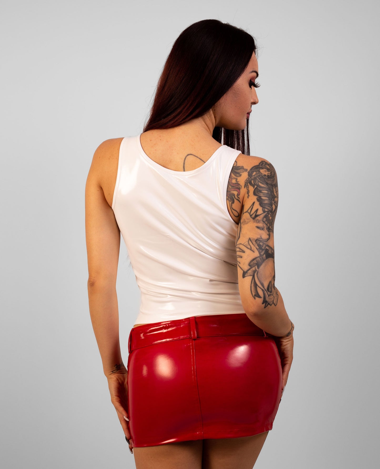XXX SCOOP NECK ZIP VEST - FUTURE LOVERS